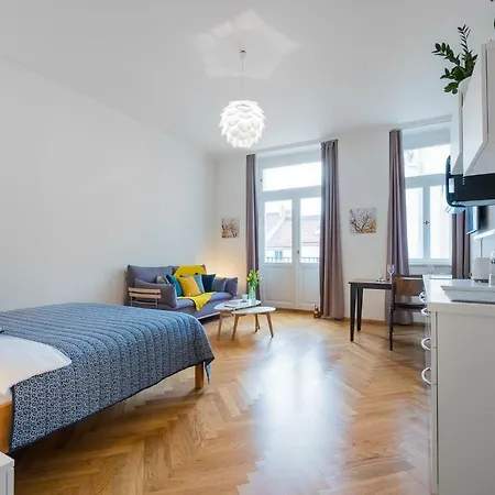 Beautiful Mala Strana Studio By Easybnb Appartement Praag